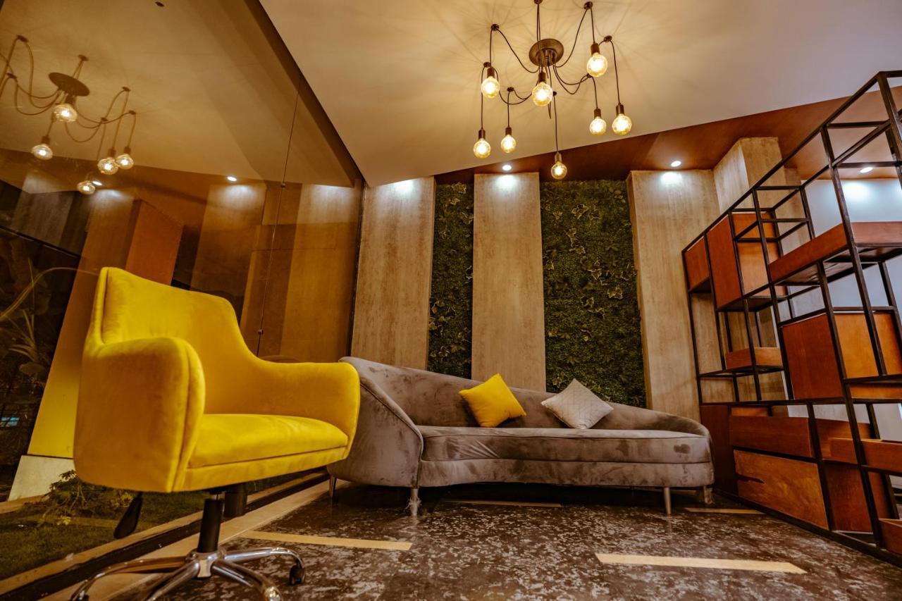 Travelholic Residence New Il Cairo Esterno foto
