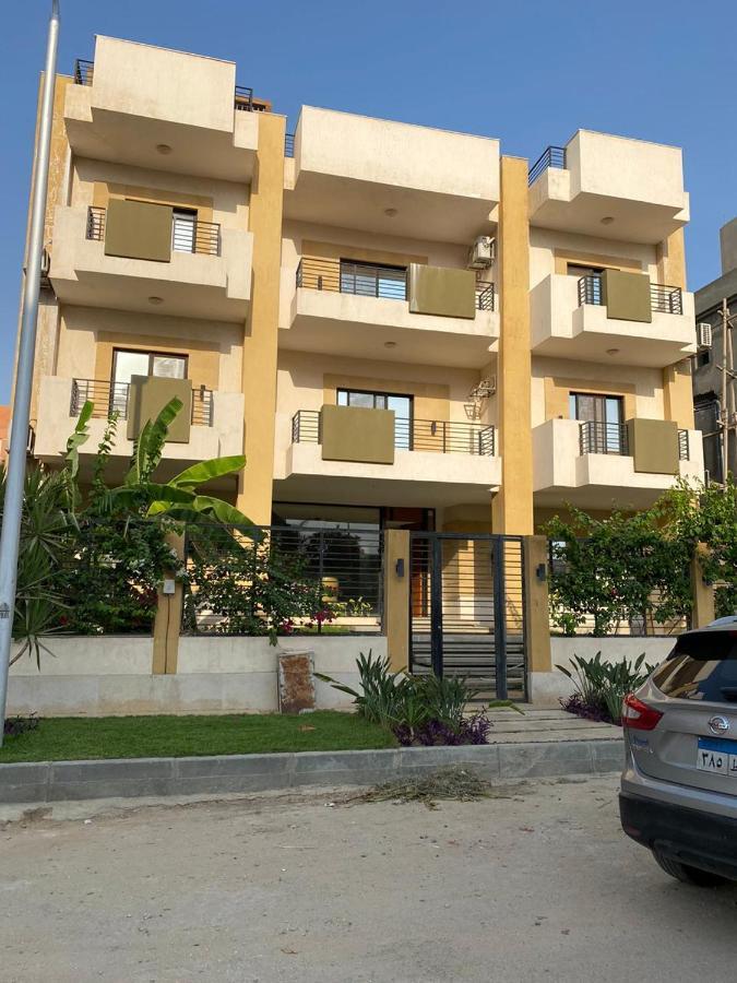 Travelholic Residence New Il Cairo Esterno foto