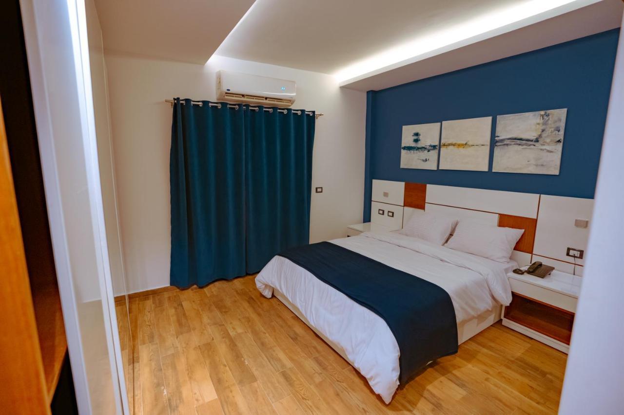 Travelholic Residence New Il Cairo Esterno foto